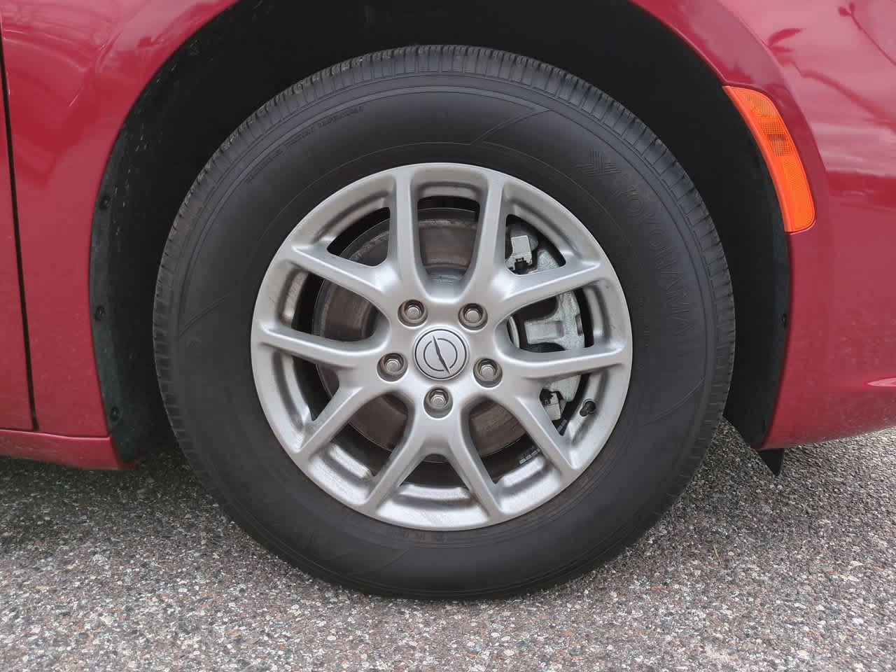 Thumbnail: 2026 Chrysler Pacifica - 11