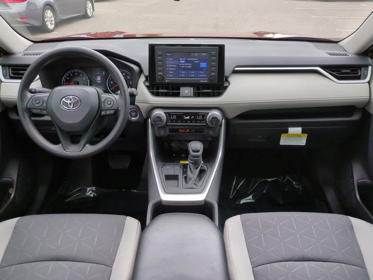 Thumbnail: 2022 Toyota RAV4 - 14