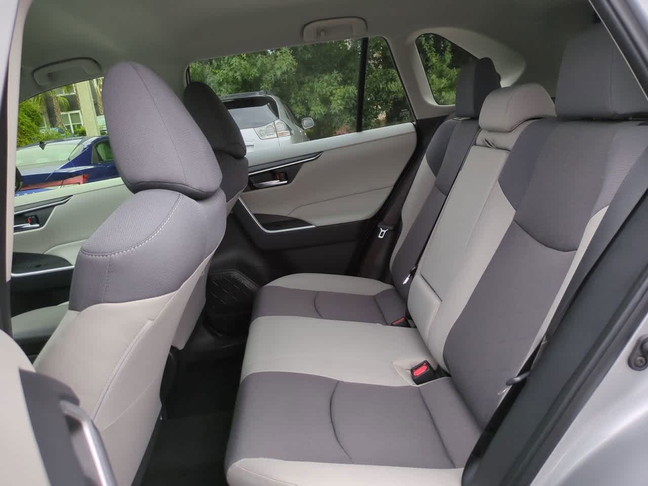 Thumbnail: 2025 Toyota RAV4 - 13