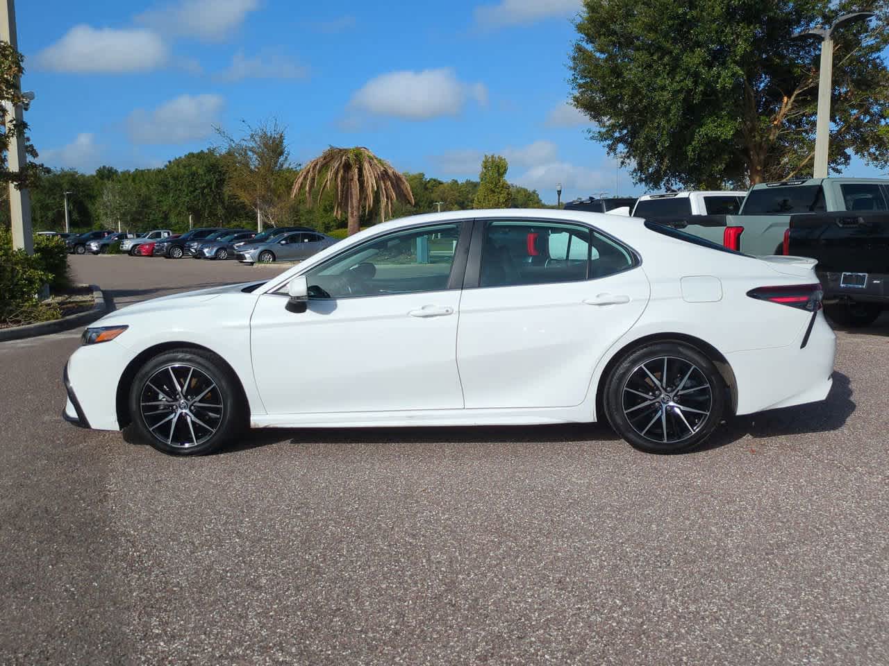 Thumbnail: 2024 Toyota Camry - 3