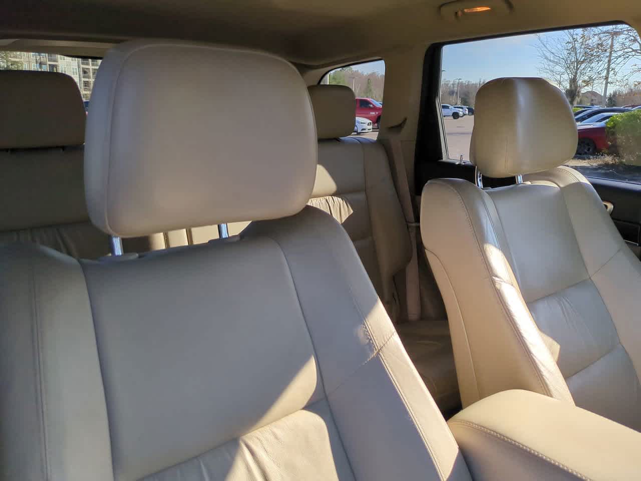 Thumbnail: 2015 Jeep Grand Cherokee - 7