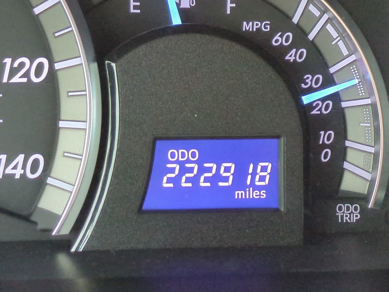 Thumbnail: 2012 Toyota Camry - 23