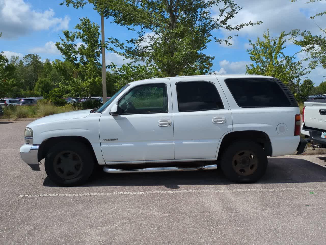 Thumbnail: 2002 GMC Yukon - 3