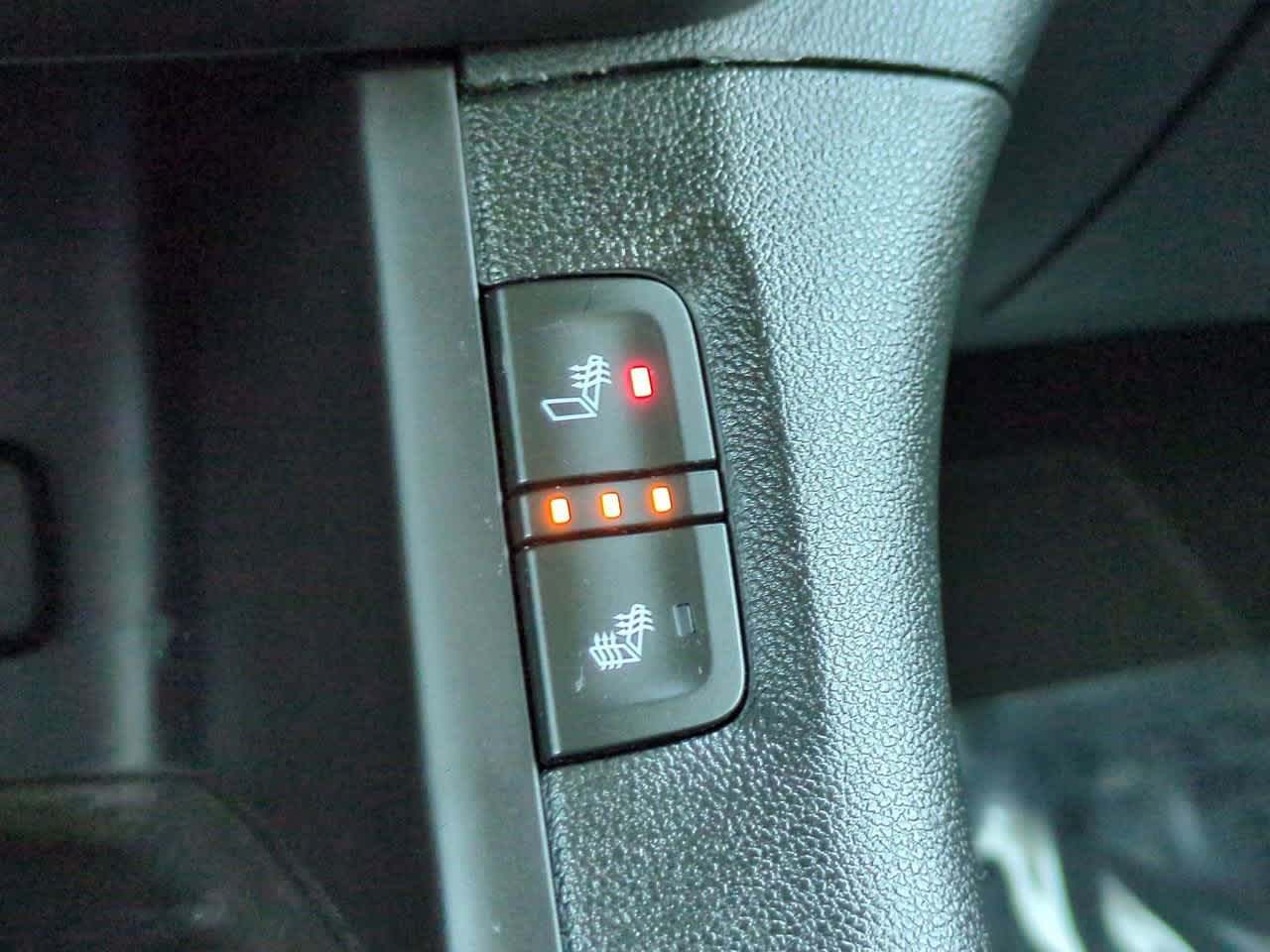 Thumbnail: 2017 GMC Acadia - 22