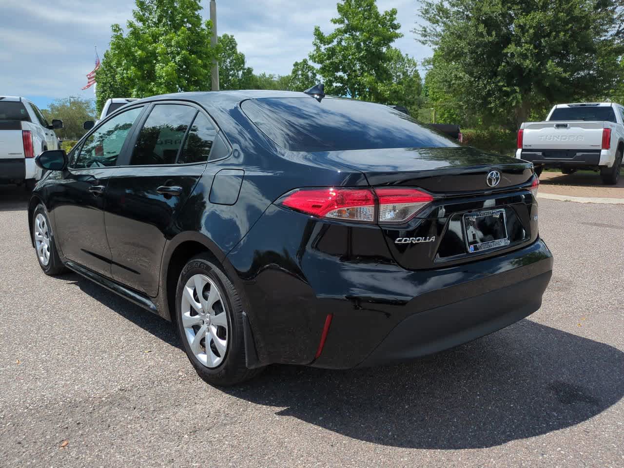 Thumbnail: 2025 Toyota Corolla - 4
