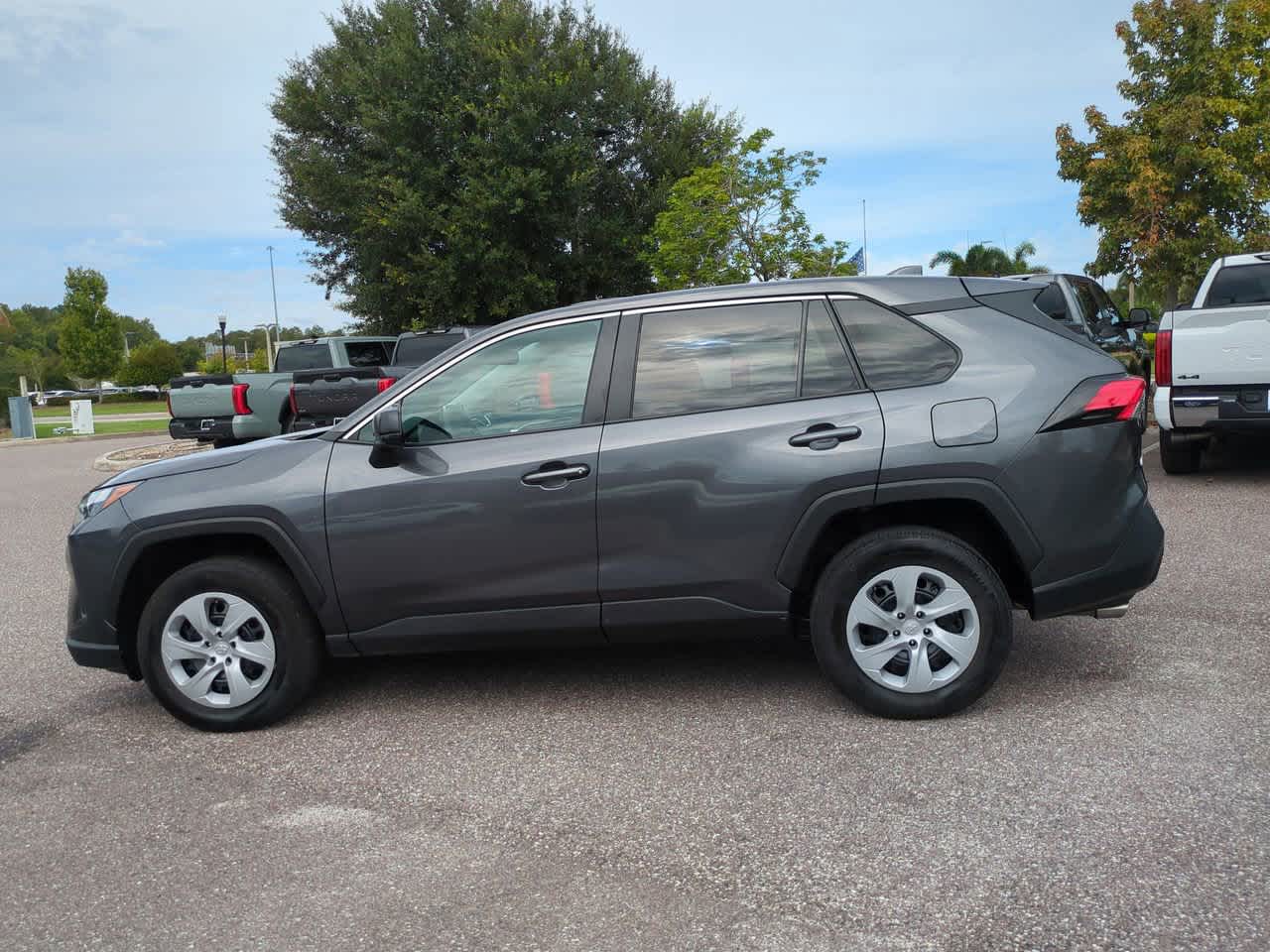 Thumbnail: 2024 Toyota RAV4 - 3