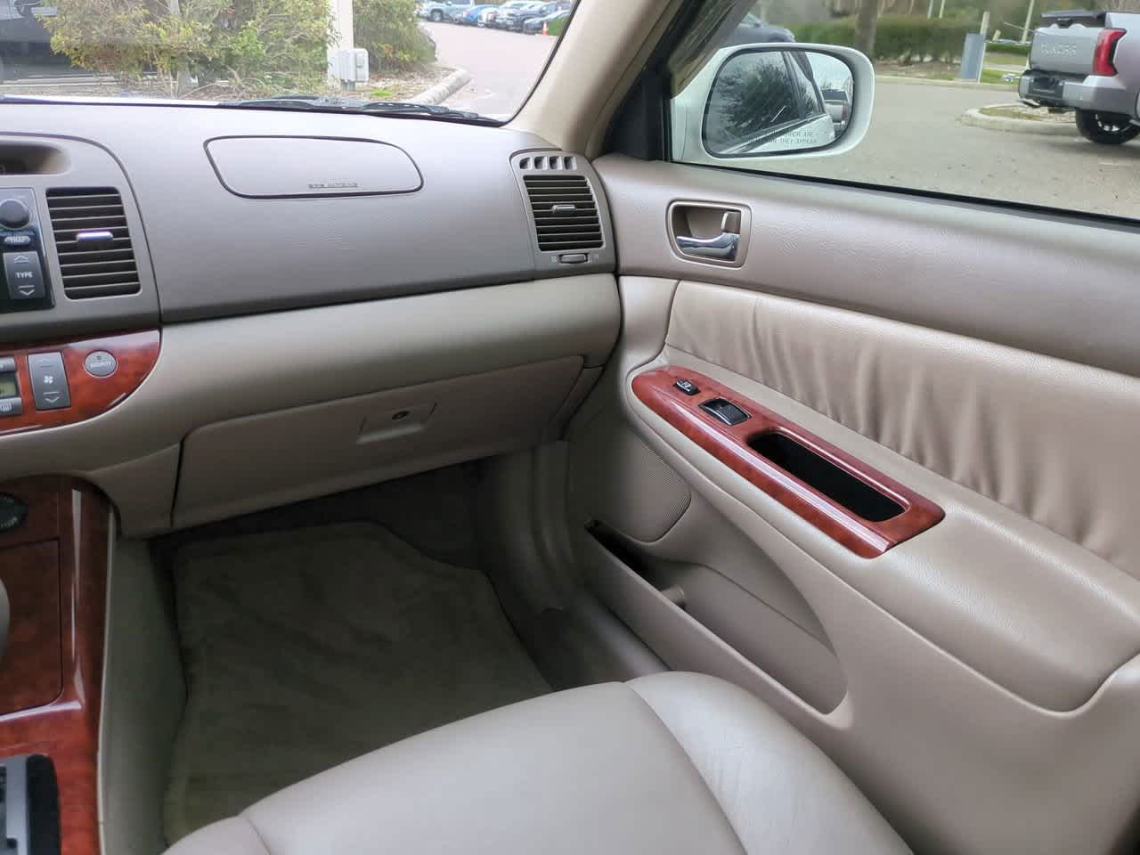 Thumbnail: 2006 Toyota Camry - 16