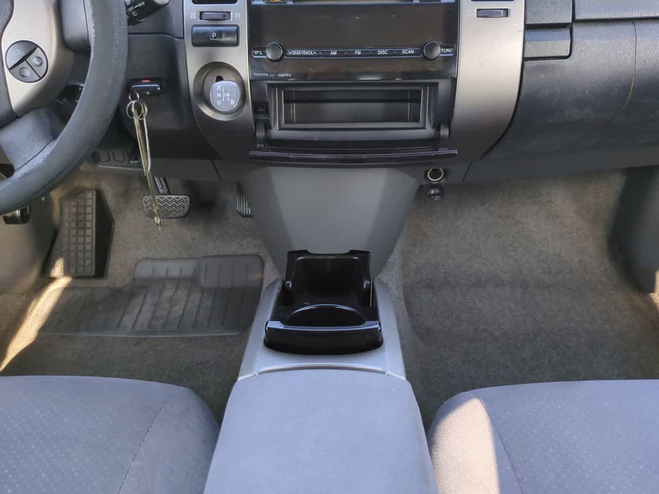 Thumbnail: 2006 Toyota Prius - 18