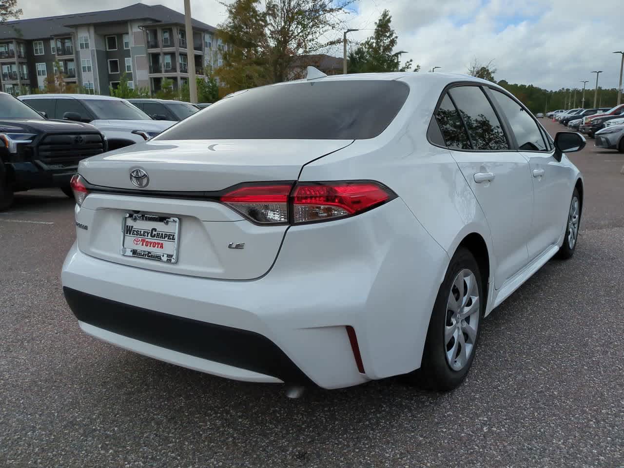 Thumbnail: 2022 Toyota Corolla - 6