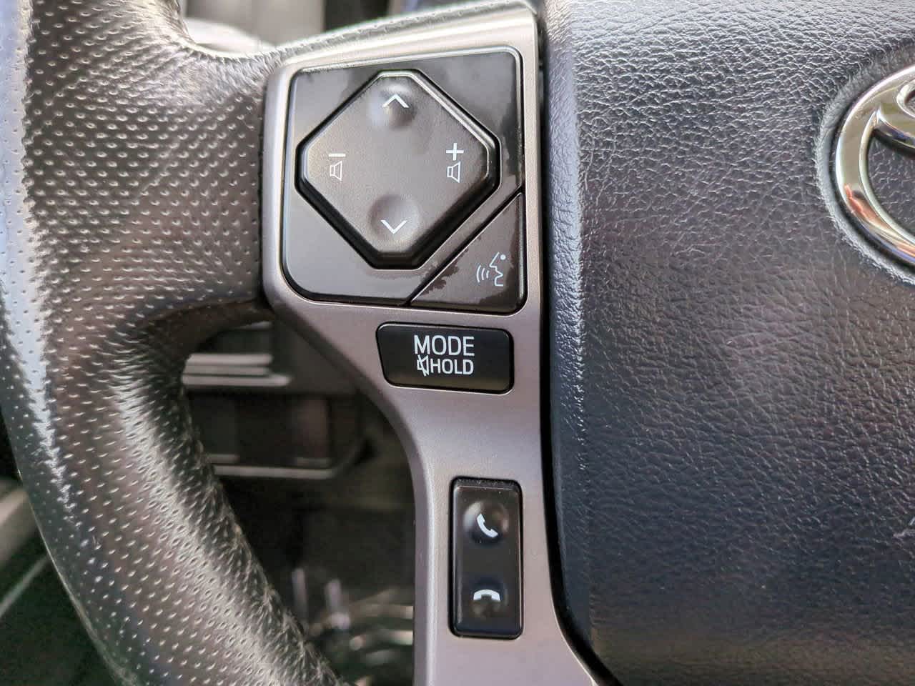 2017 Toyota Tacoma SR5 22