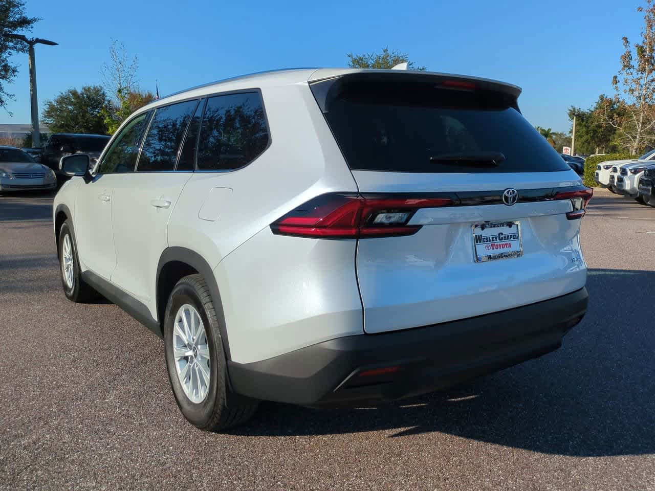 Thumbnail: 2025 Toyota Grand Highlander - 4