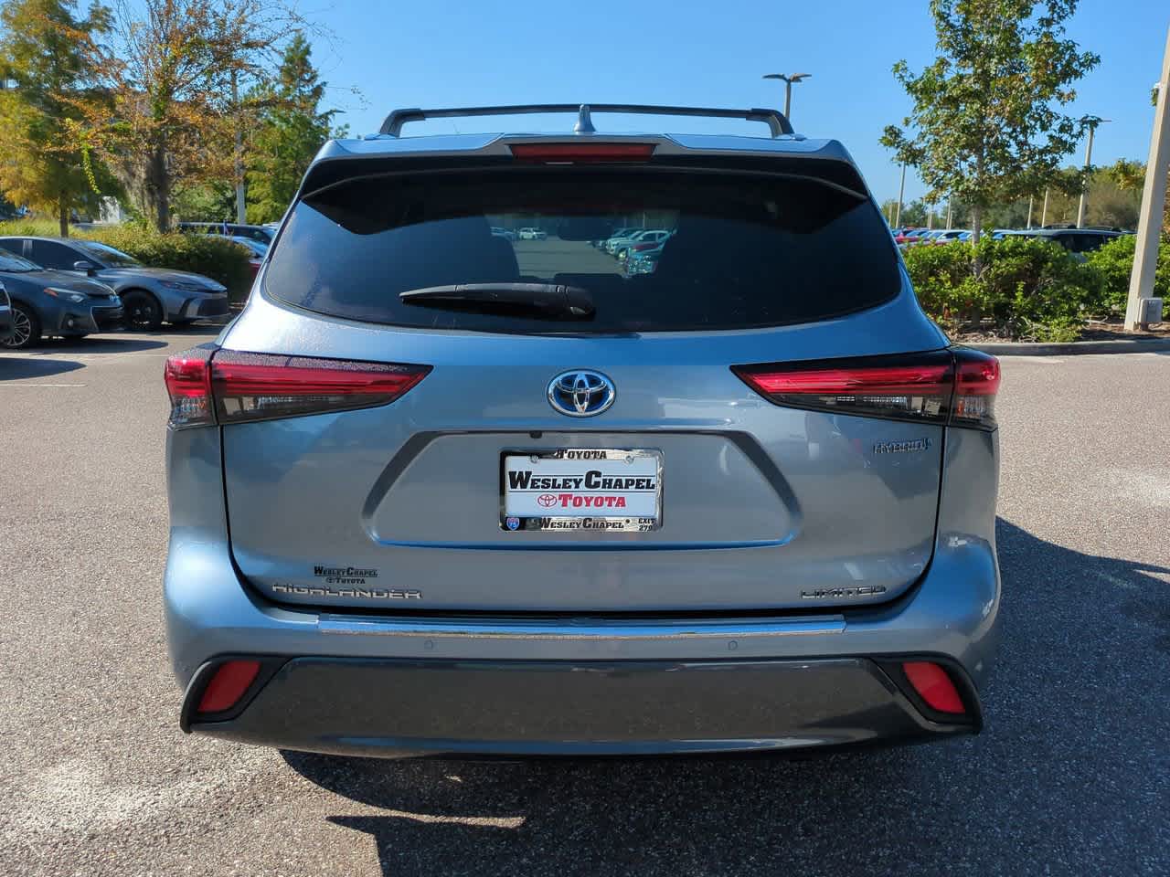Thumbnail: 2021 Toyota Highlander - 5
