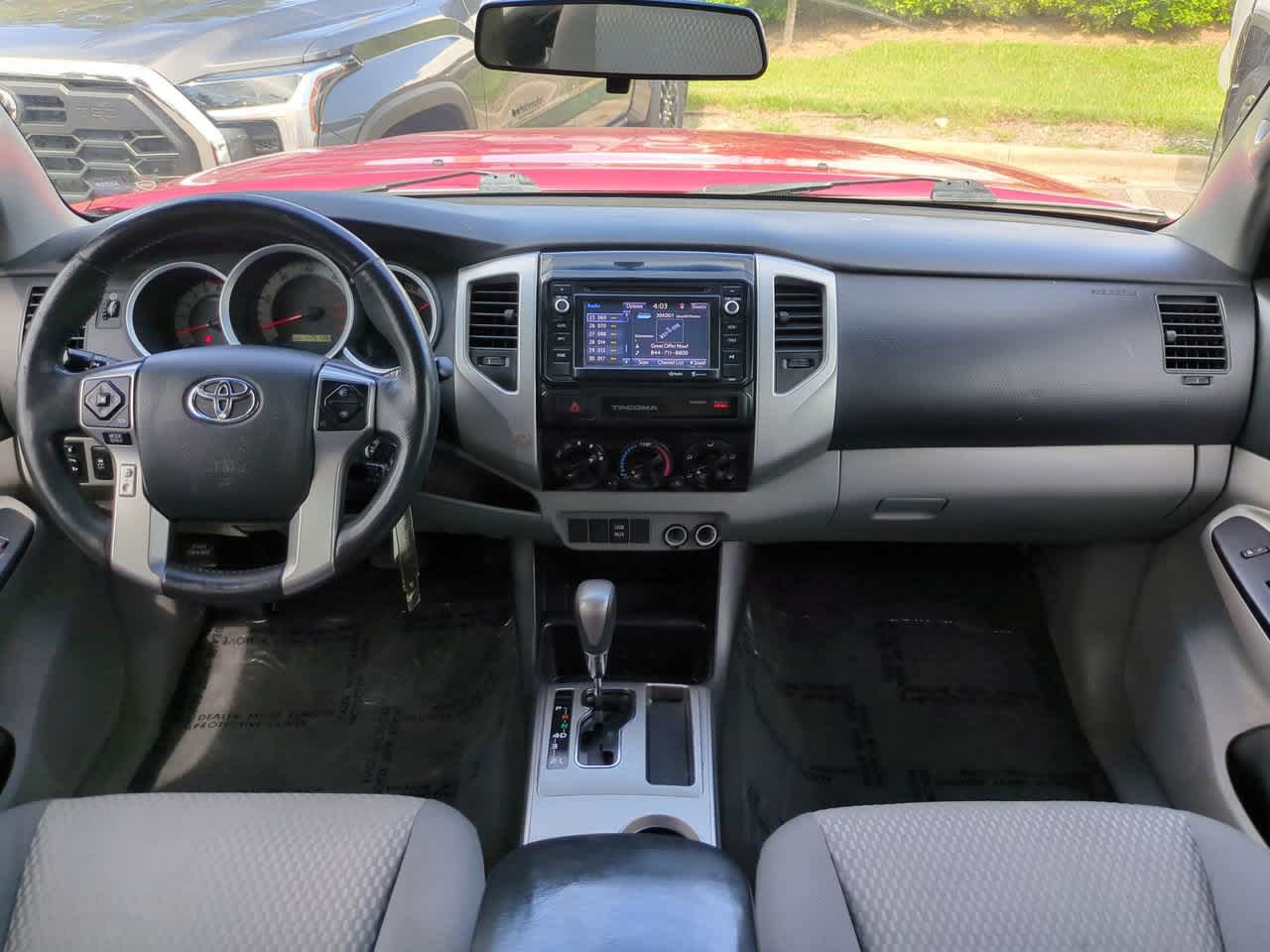 Thumbnail: 2015 Toyota Tacoma - 14
