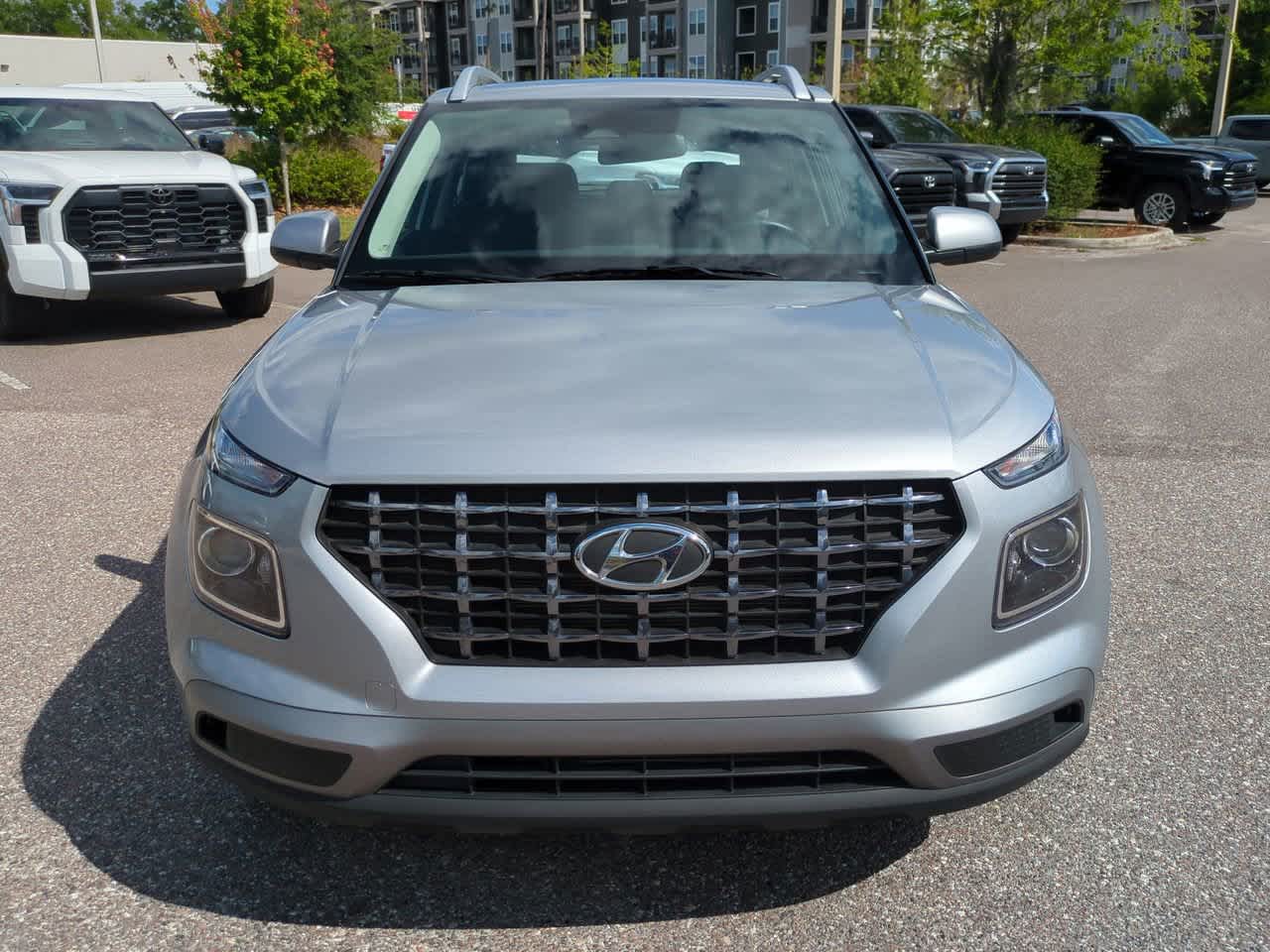 Thumbnail: 2025 Hyundai Venue - 9