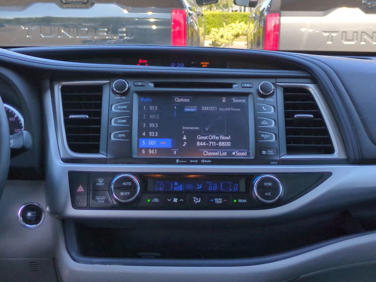 Thumbnail: 2018 Toyota Highlander - 18