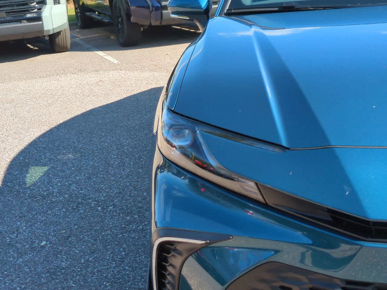 Thumbnail: 2025 Toyota Camry - 10