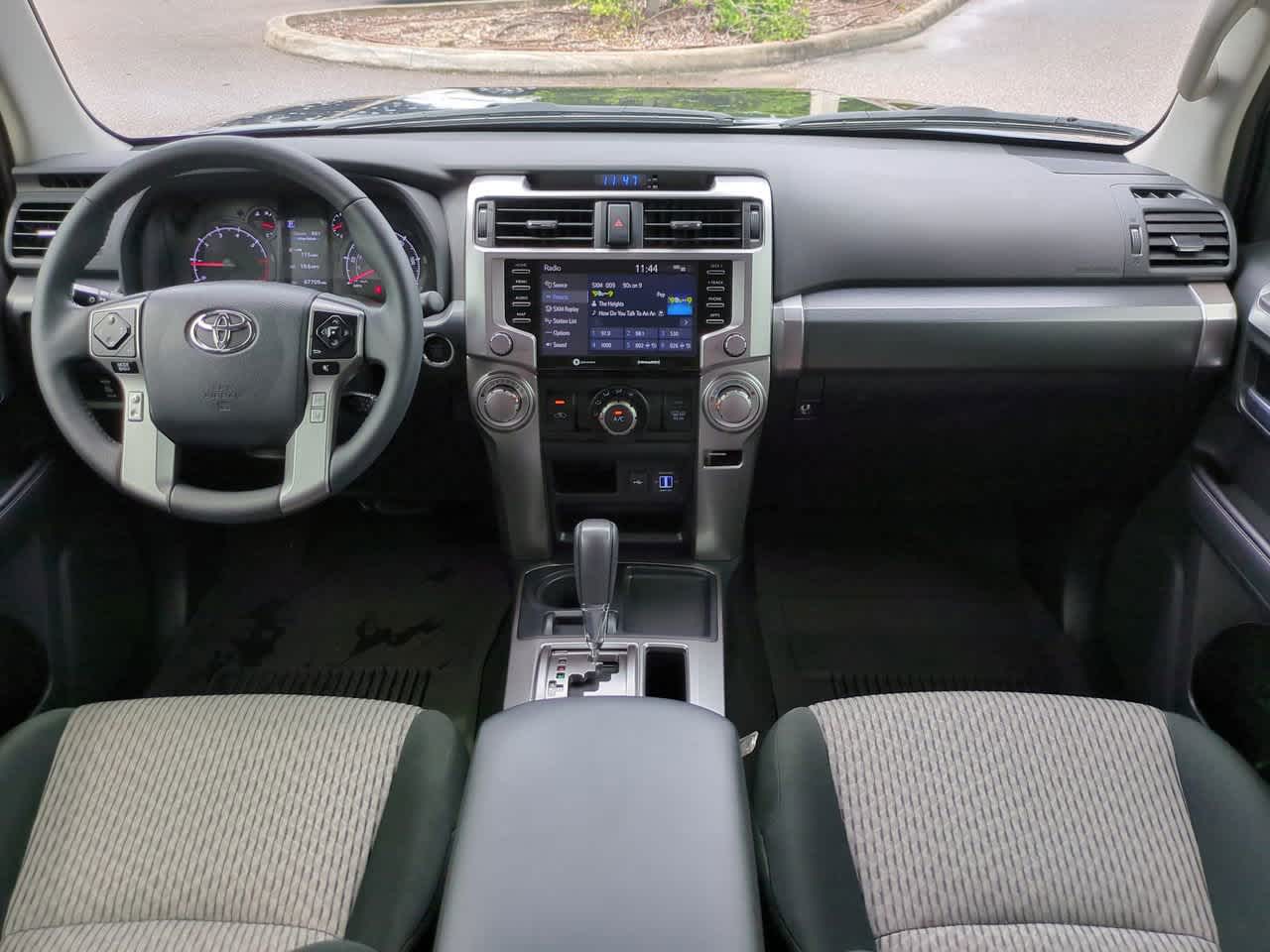 Thumbnail: 2022 Toyota 4Runner - 14
