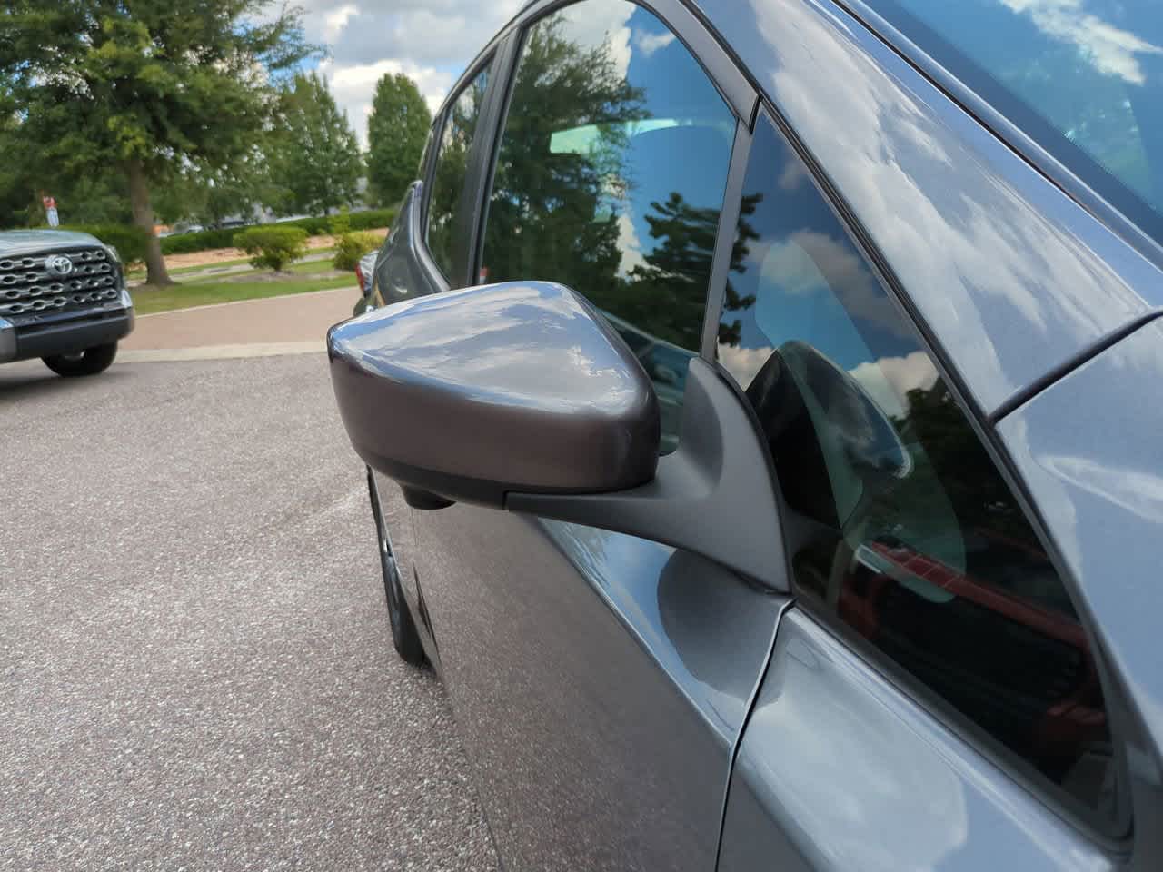 Thumbnail: 2022 Nissan Leaf - 12