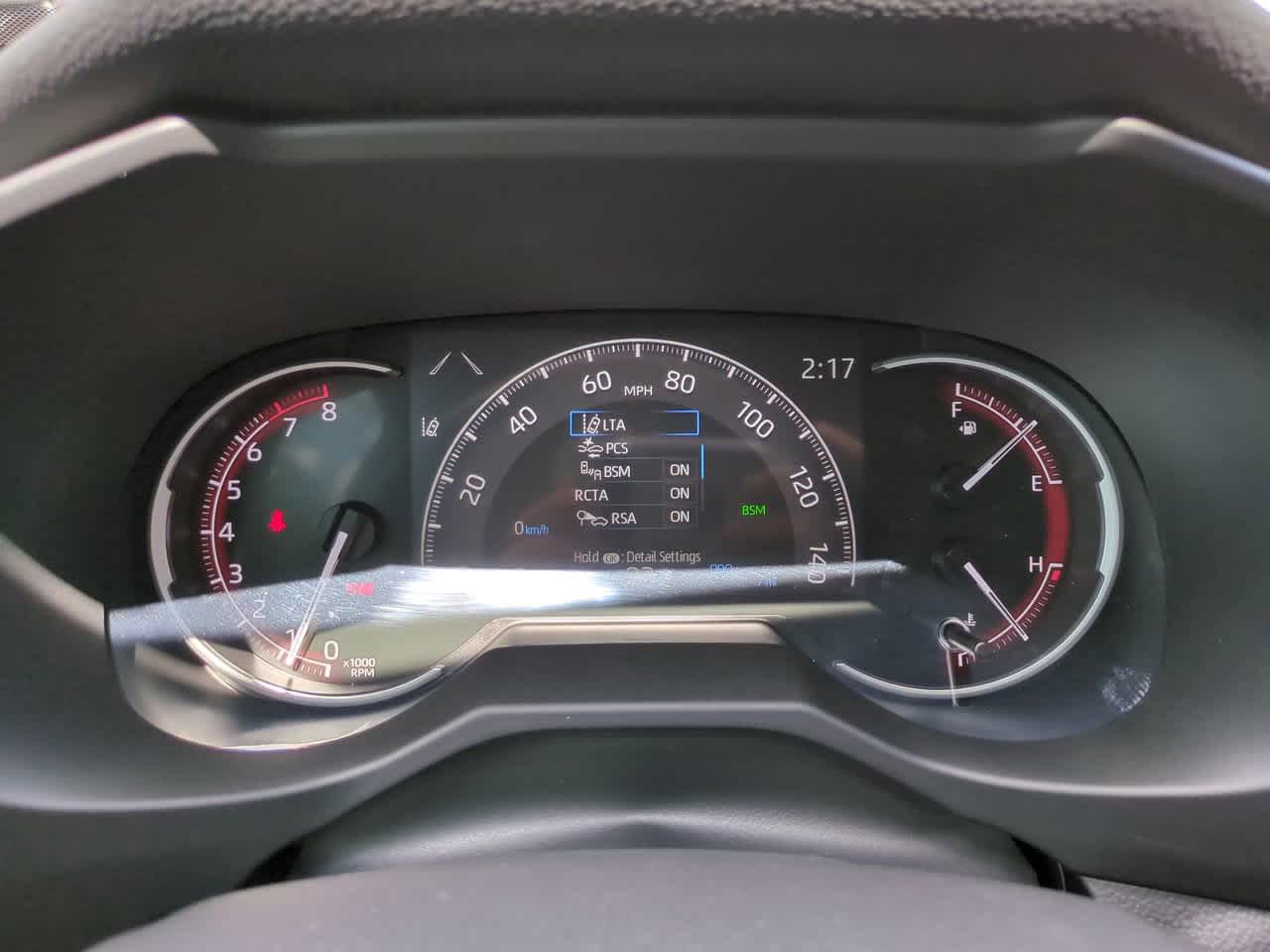 Thumbnail: 2025 Toyota RAV4 - 25