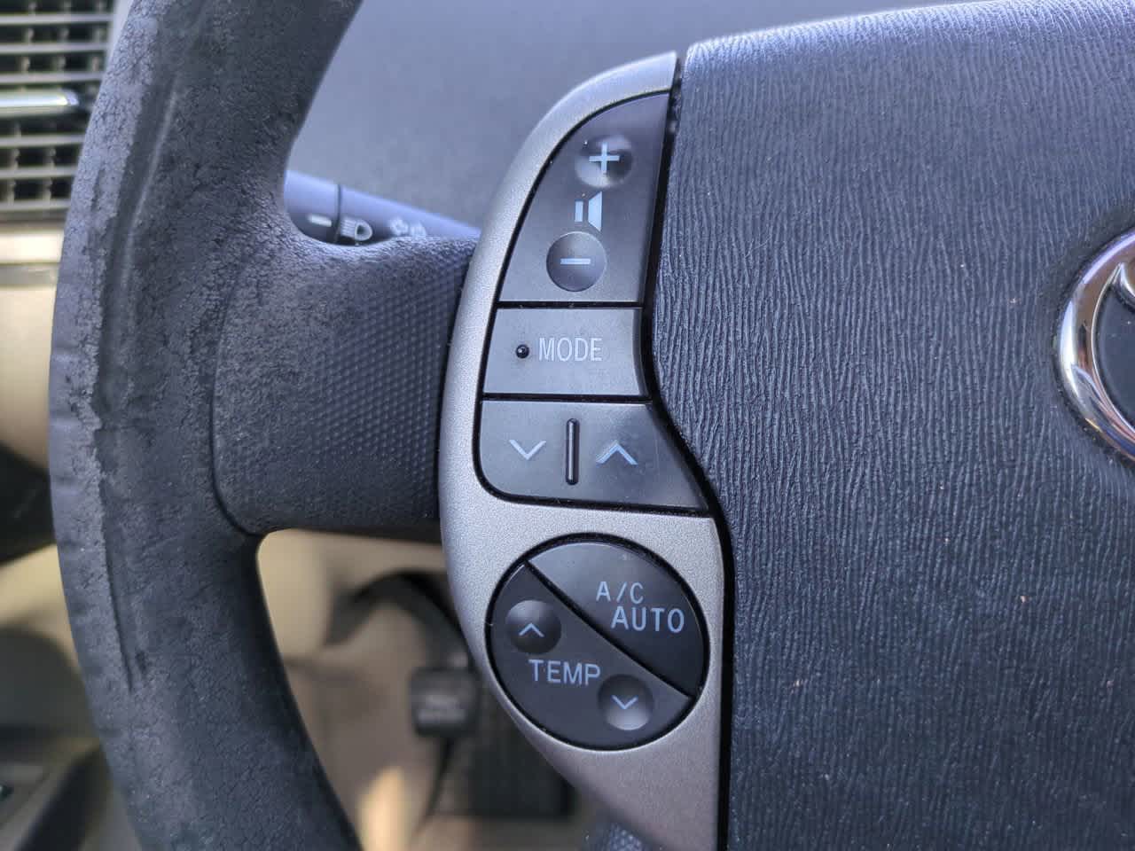 Thumbnail: 2006 Toyota Prius - 21