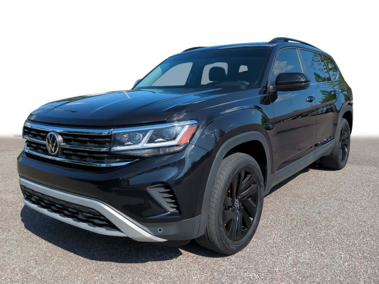 Thumbnail: 2022 Volkswagen Atlas - 1
