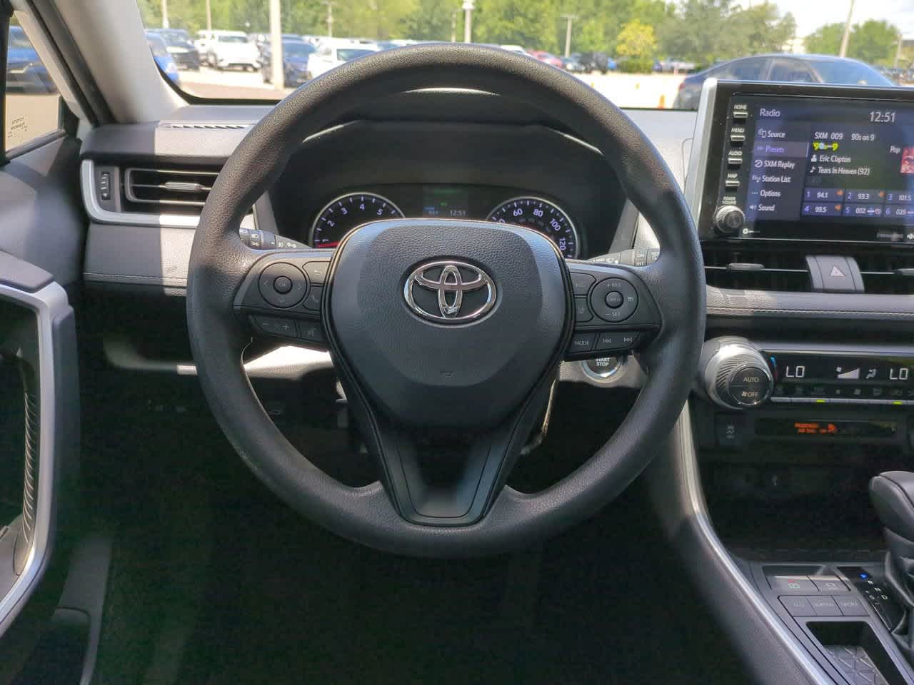 2021 Toyota RAV4 XLE 15