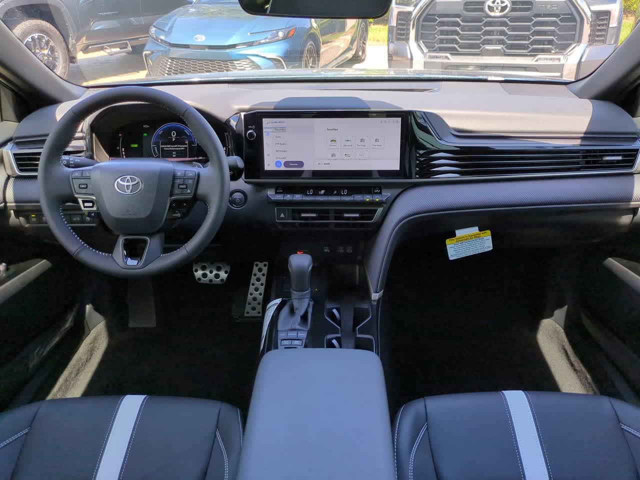 Thumbnail: 2025 Toyota Camry - 14
