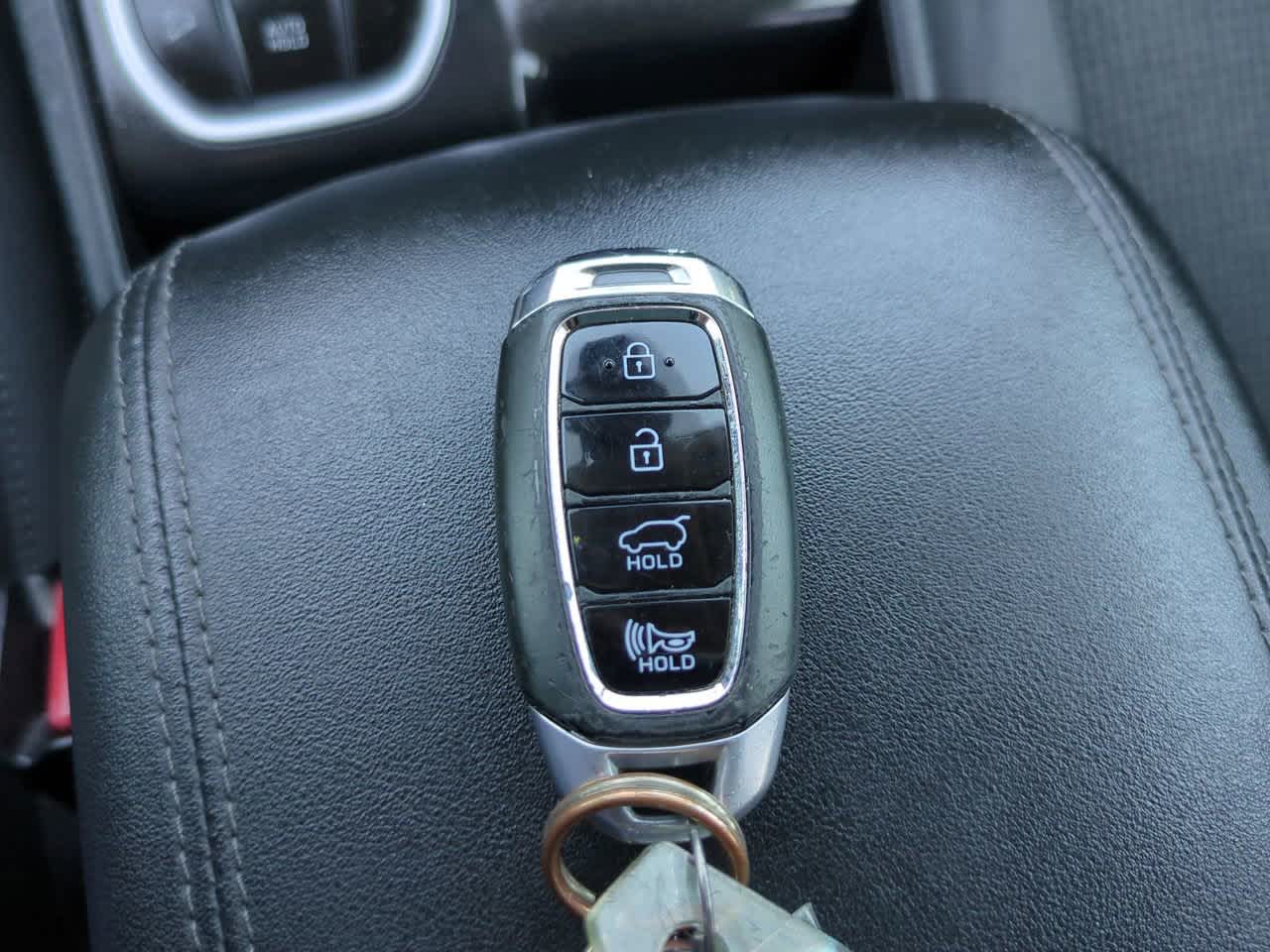 Thumbnail: 2019 Hyundai Santa Fe - 27