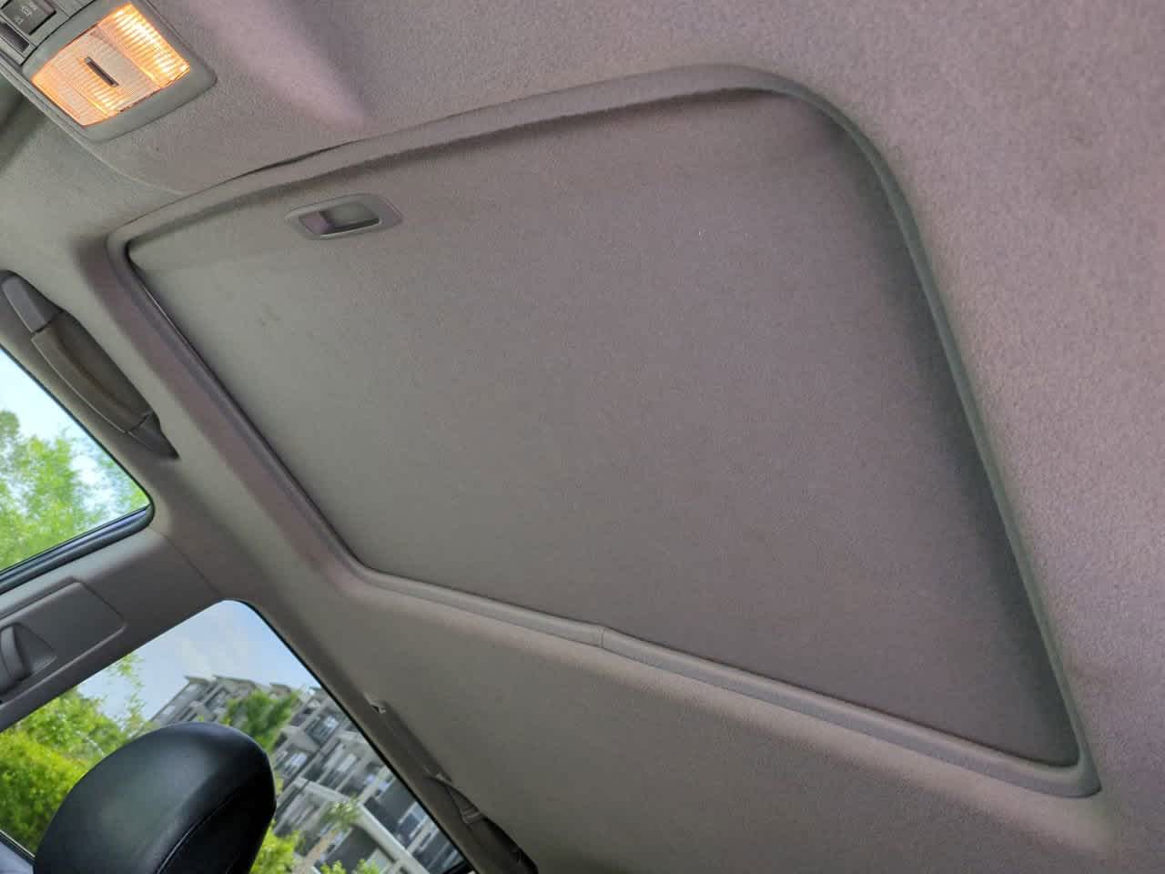 Thumbnail: 2011 Toyota Highlander - 20