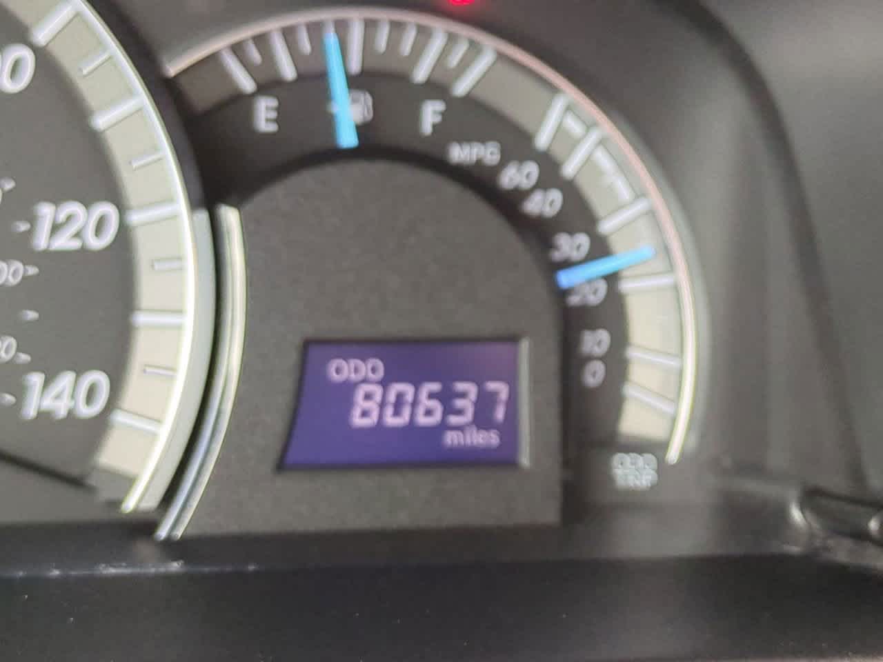 Thumbnail: 2012 Toyota Camry - 23