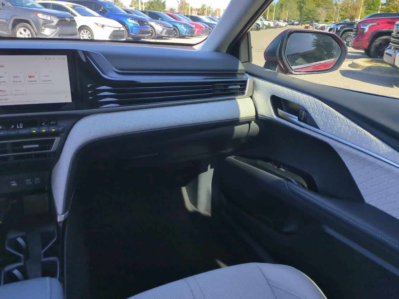 Thumbnail: 2025 Toyota Camry - 16