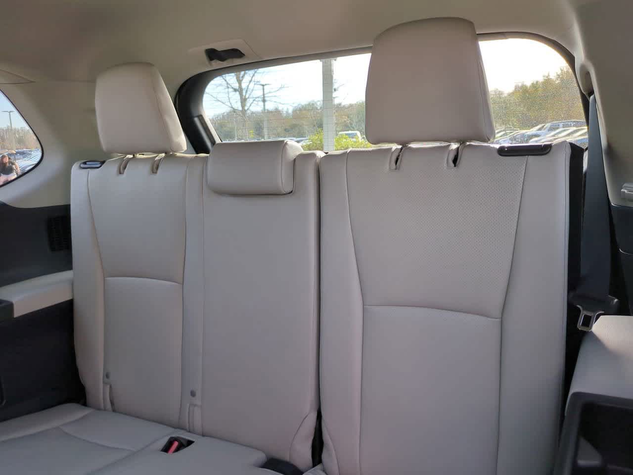 Thumbnail: 2026 Toyota Grand Highlander - 13