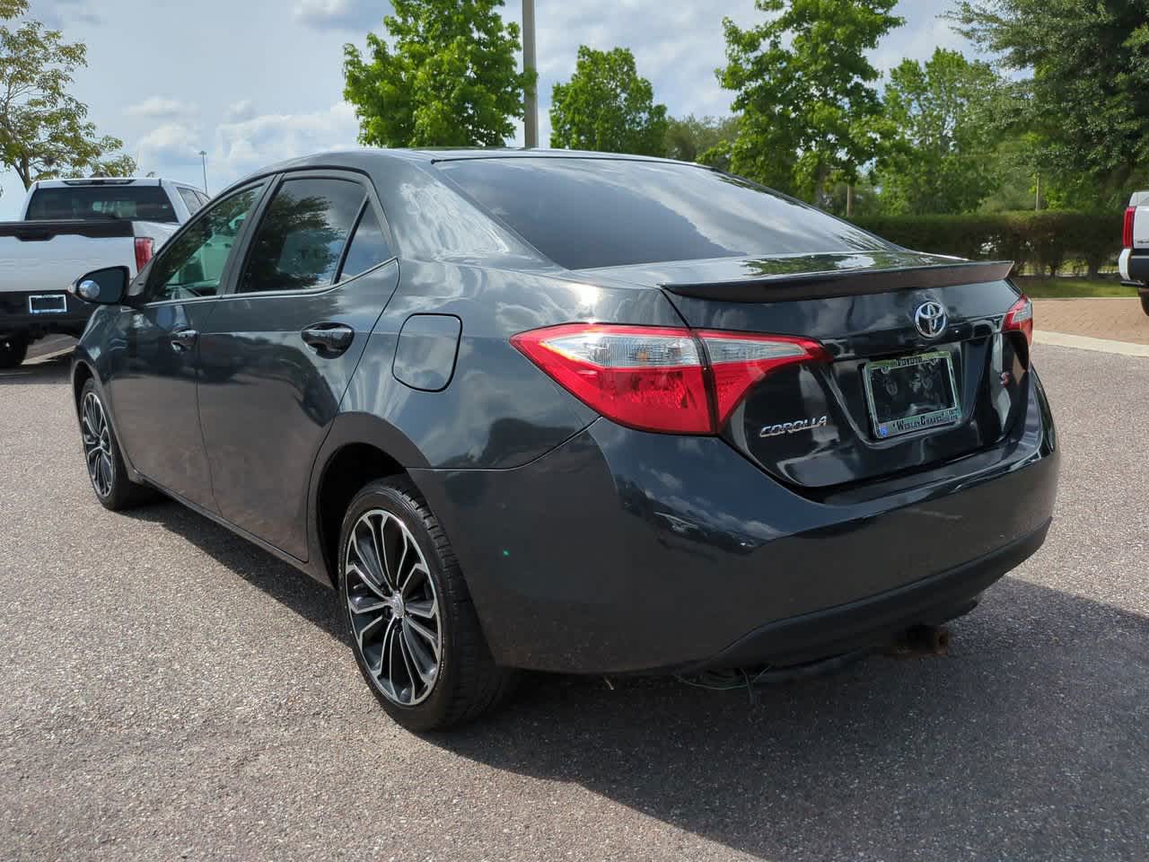 Thumbnail: 2015 Toyota Corolla - 4
