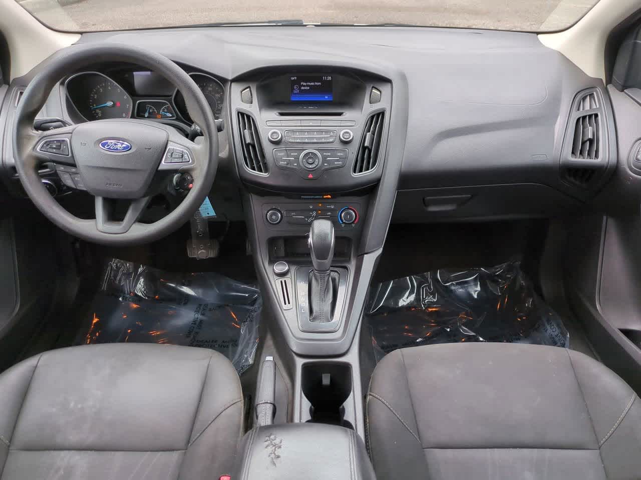 Thumbnail: 2017 Ford Focus - 14