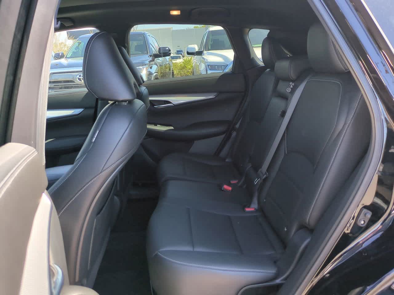 Thumbnail: 2020 INFINITI QX50 - 10