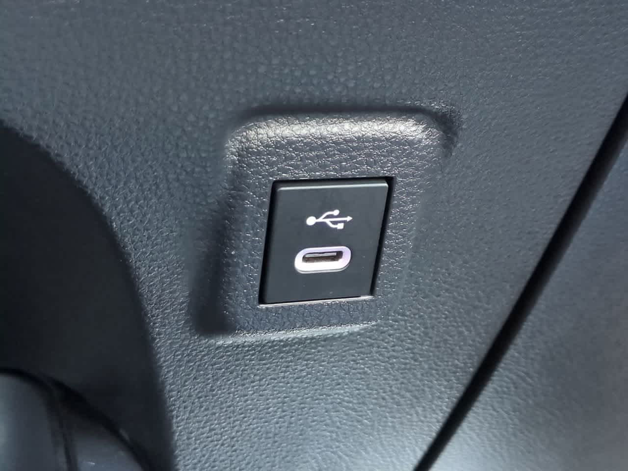 Thumbnail: 2024 Toyota Corolla - 19