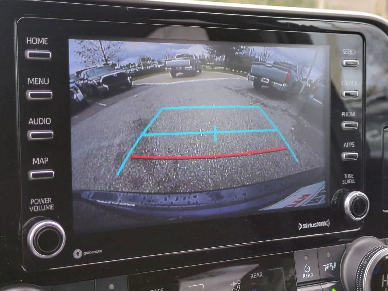 Thumbnail: 2022 Toyota Highlander - 20