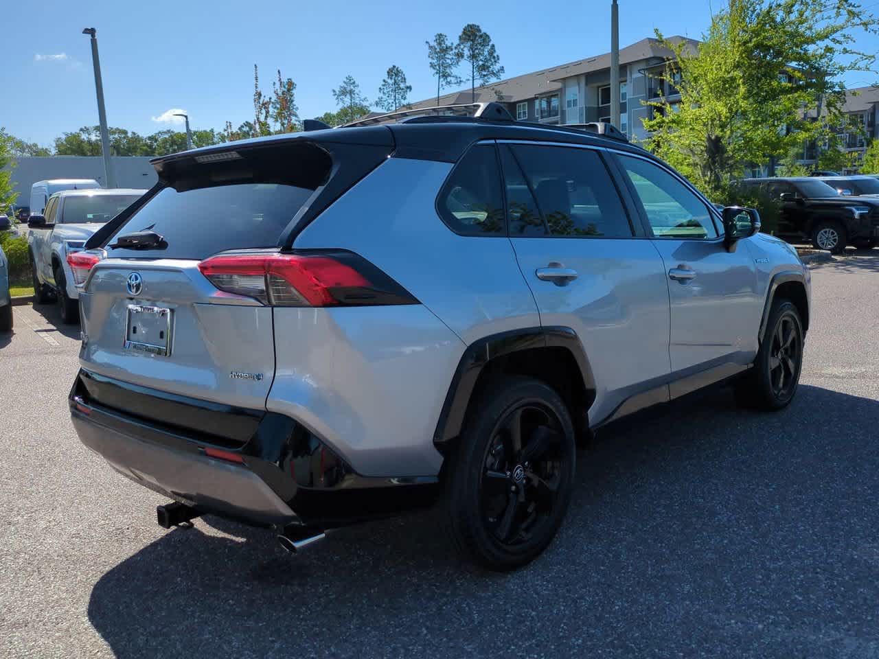 Thumbnail: 2019 Toyota RAV4 - 6