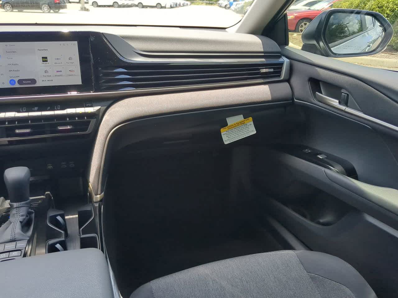 2025 Toyota Camry LE 16