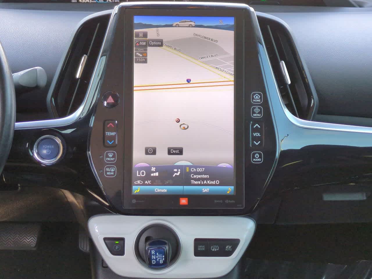 Thumbnail: 2018 Toyota Prius Prime - 17