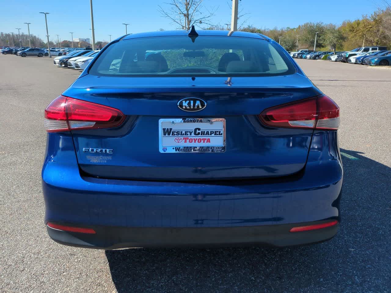 Thumbnail: 2017 Kia Forte - 5