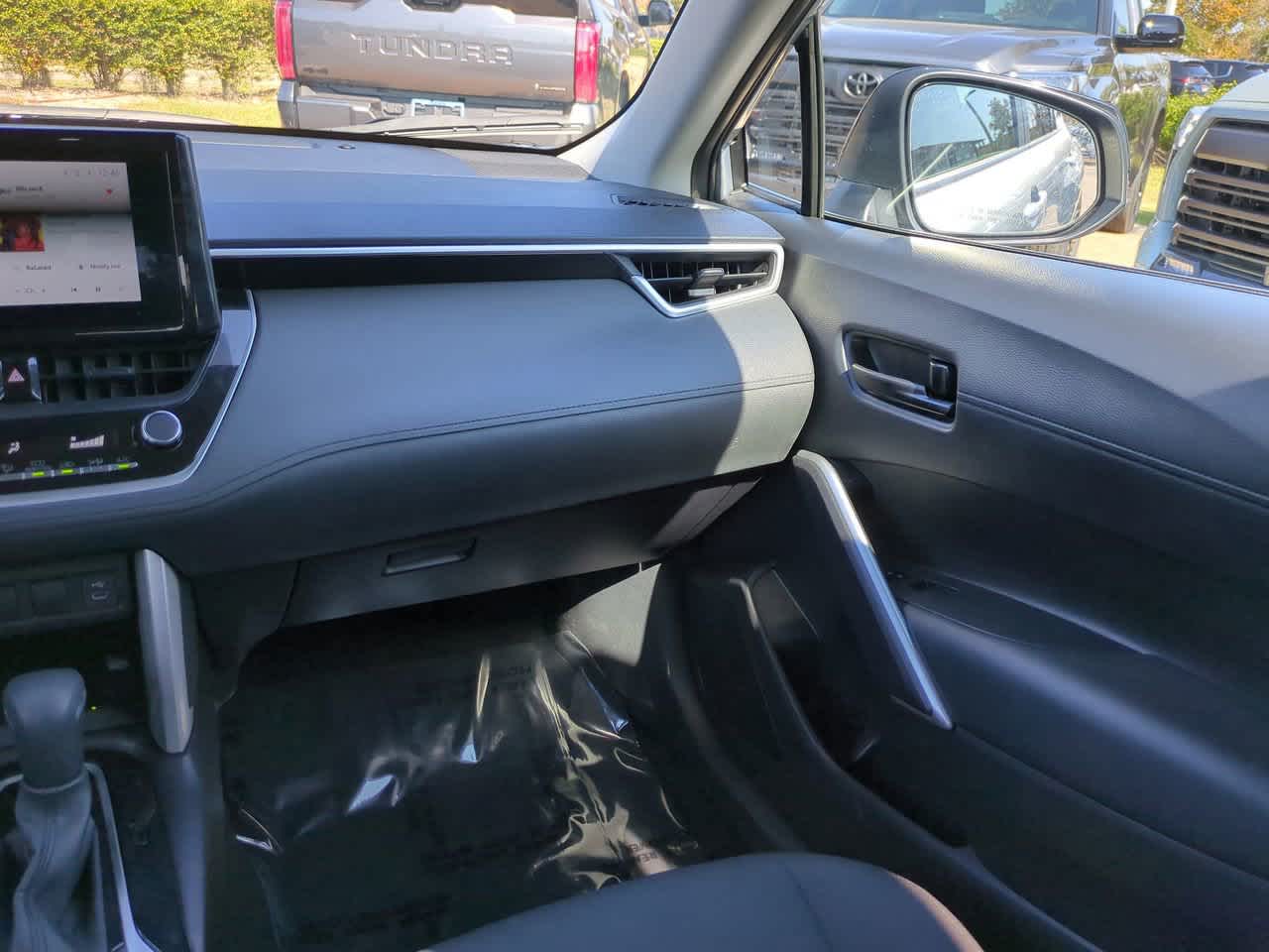 Thumbnail: 2025 Toyota Corolla Cross - 16