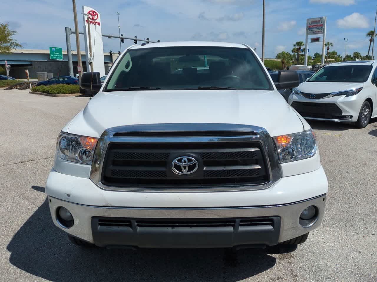 Thumbnail: 2011 Toyota Tundra - 9