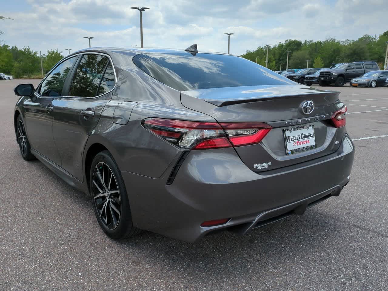 2023 Toyota Camry SE 4