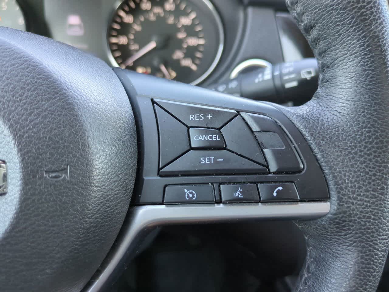 Thumbnail: 2019 Nissan Rogue - 24