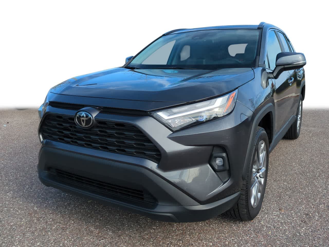 Thumbnail: 2022 Toyota RAV4 - 1