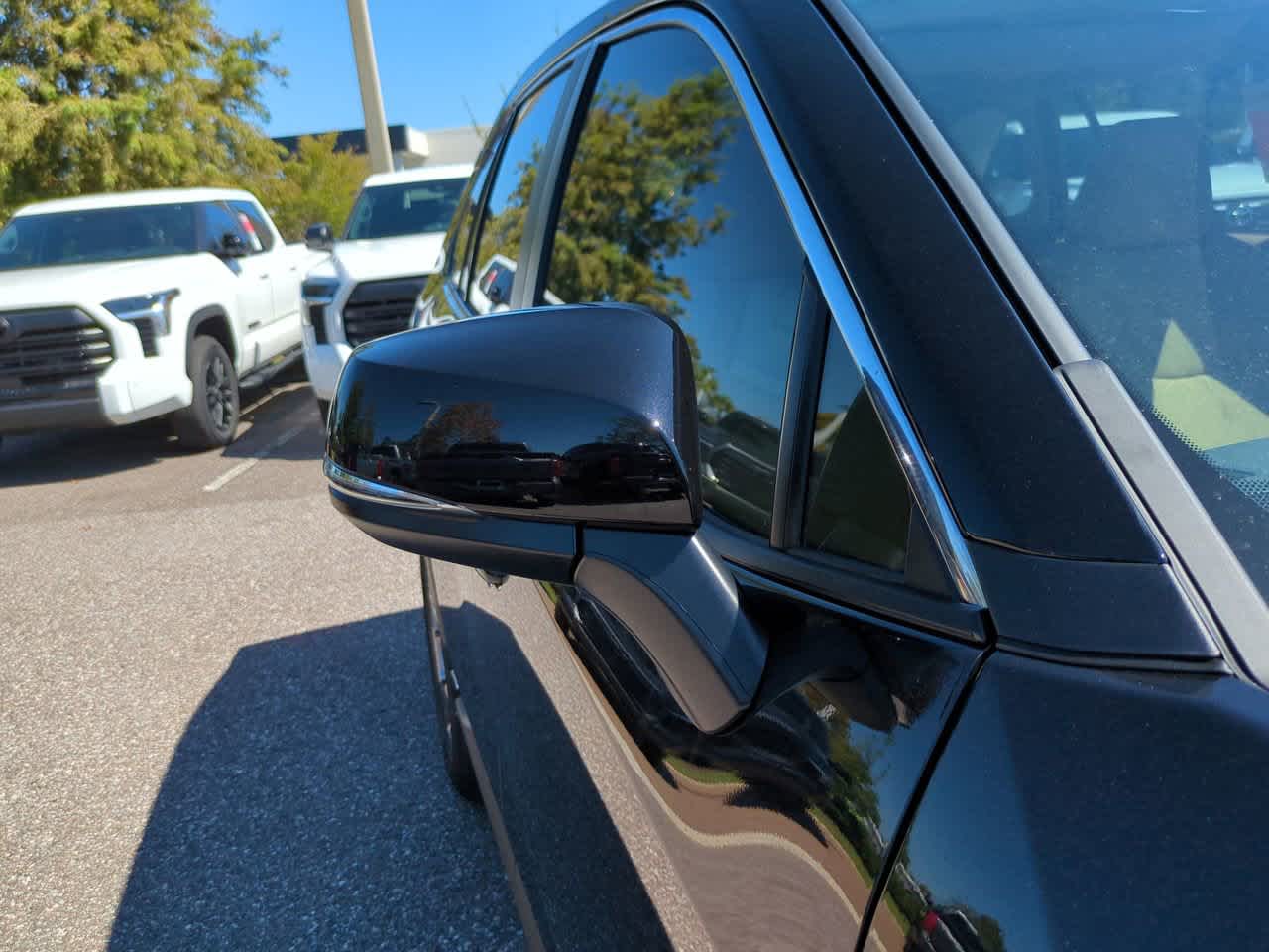 Thumbnail: 2025 Toyota RAV4 - 12