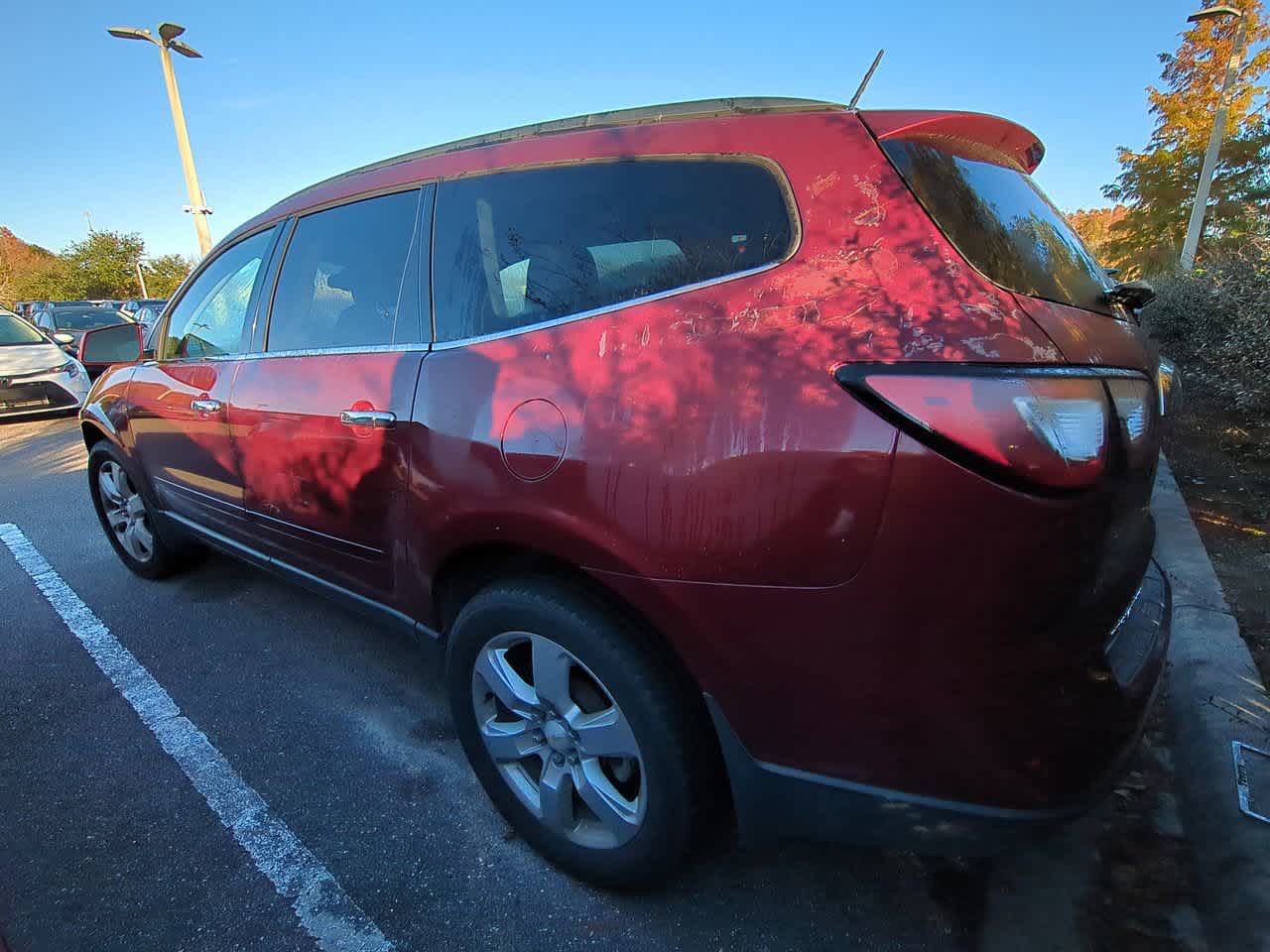 Thumbnail: 2017 Chevrolet Traverse - 3