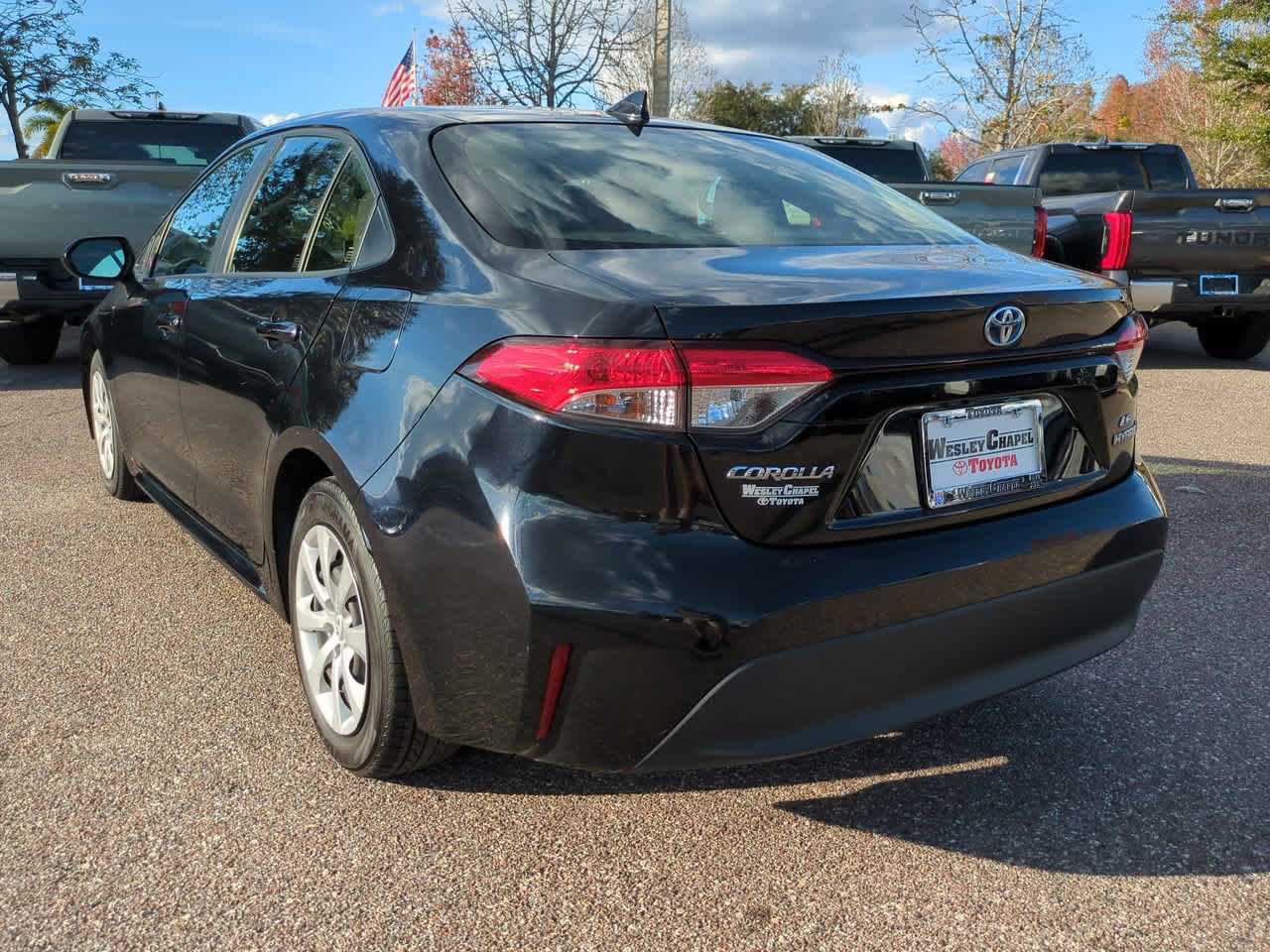 Thumbnail: 2023 Toyota Corolla - 4