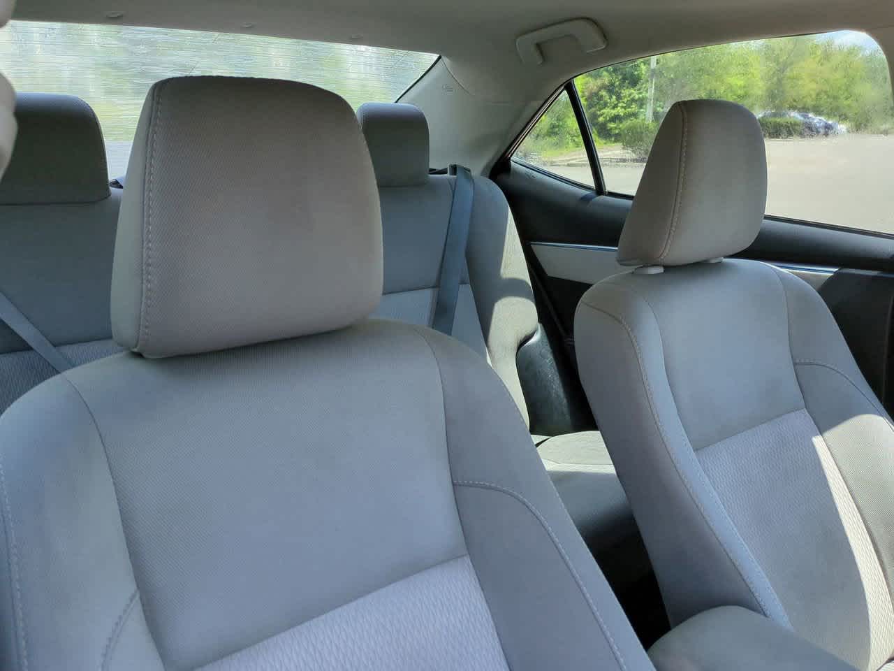 Thumbnail: 2015 Toyota Corolla - 7